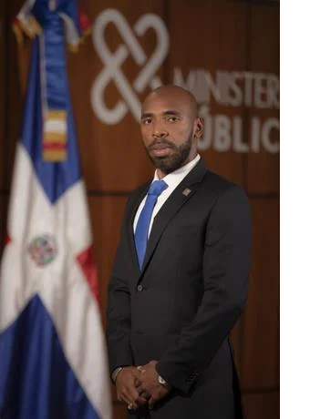 Remueven del cargo a Juan Medina como inspector general del Ministerio Público