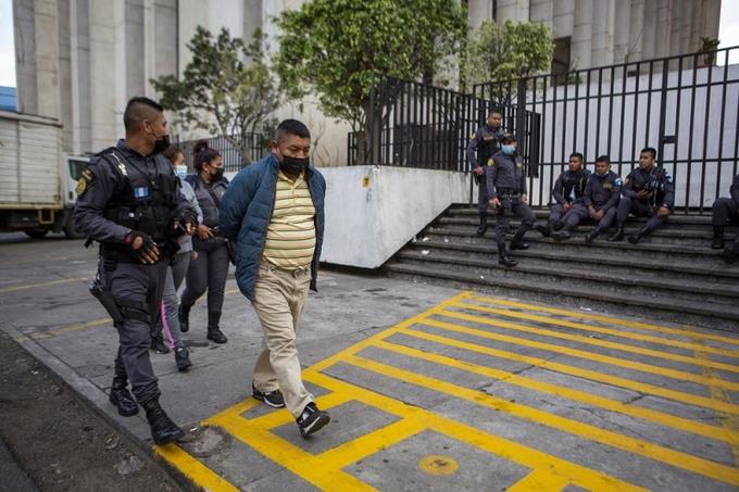 El mundo criminal de los “coyotes” guatemaltecos