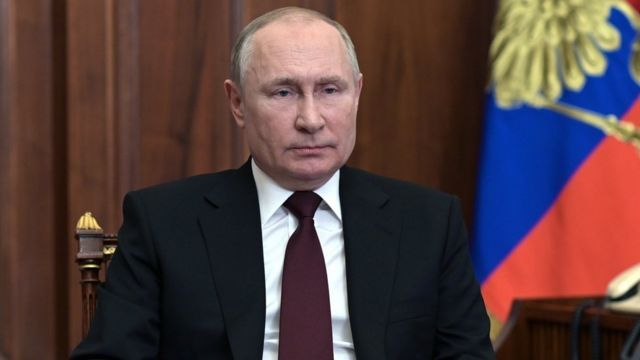 Putin llama a Ucrania a poner fin a la guerra y volver a mesa de negociaciones