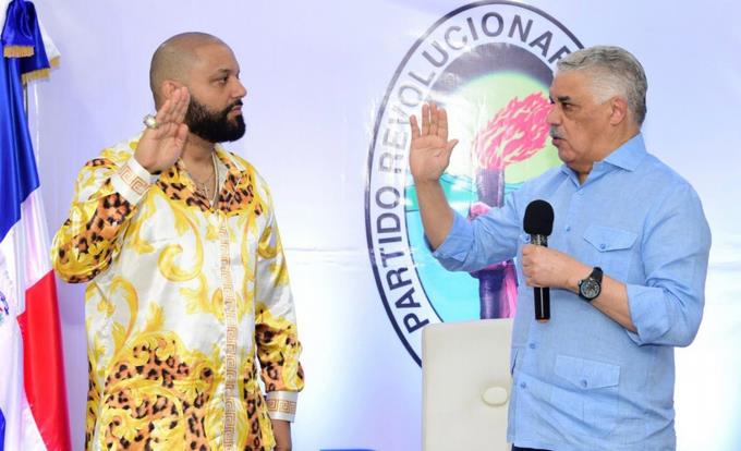 El Cata se une a las filas del PRD y buscará ser diputado por SDO