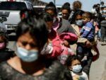 Nueva York licita contrato que ayuda a los migrantes