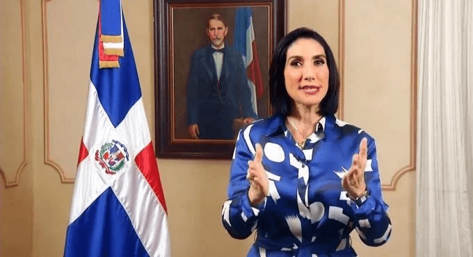 Primera dama dice “ningún dominicano está solo” e invita a ayudar al prójimo