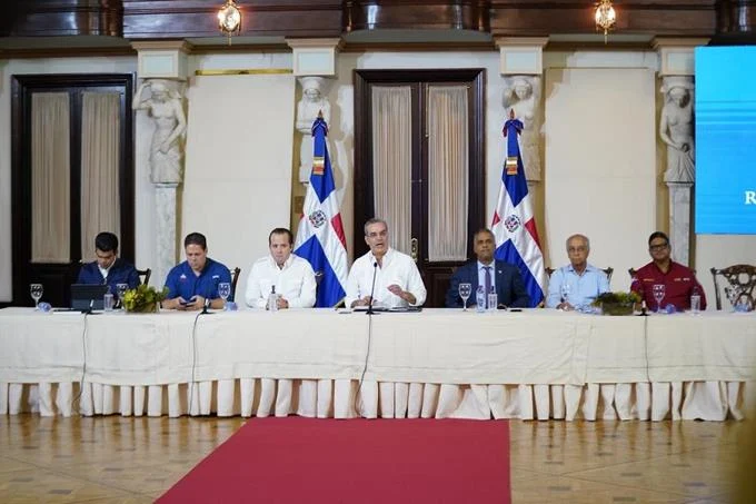 Presidente pasa balance a la recuperación de las zonas afectadas por Fiona; será el lunes cuando tendría un “estimado” del costo de los daños