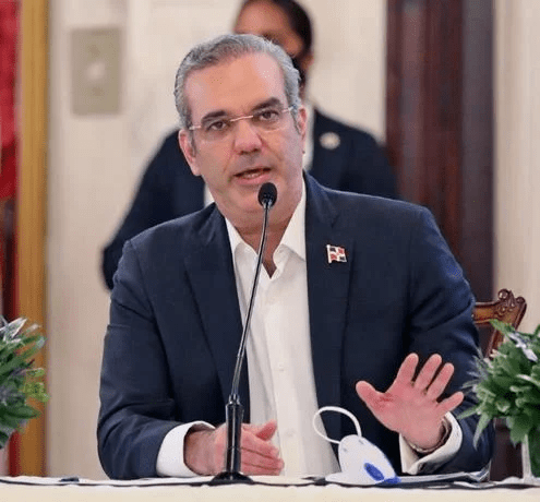 Abinader convoca a partidos políticos a reunión para la tarde de hoy