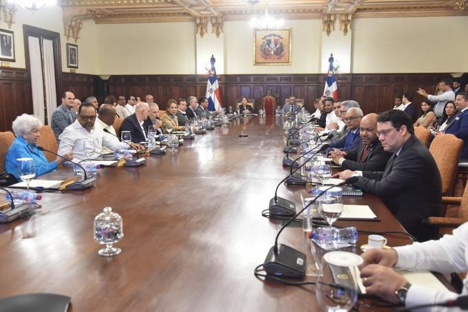 Presupuesto será de un billón 33 mil millones