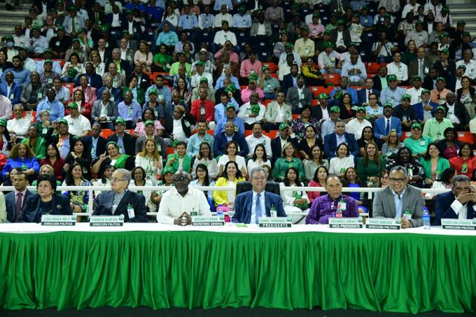 Eligen las 20 nuevas integrantes para dirección política de Fuerza del Pueblo