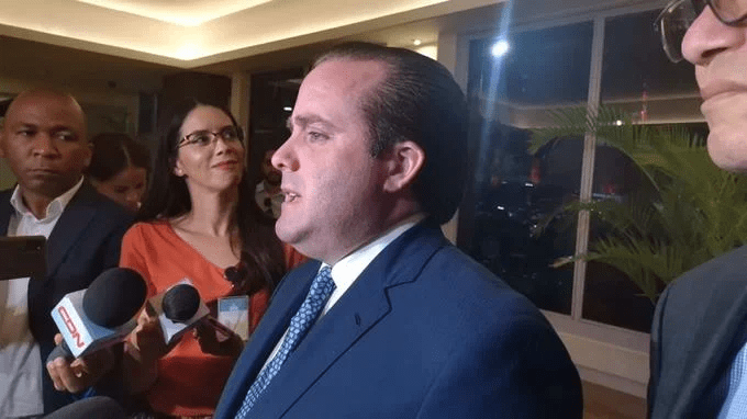 Paliza dice JCE debe “cumplir su rol” y hacer que todos los partidos se someta a plazos legales; PRM a expectativas de reunión con pleno