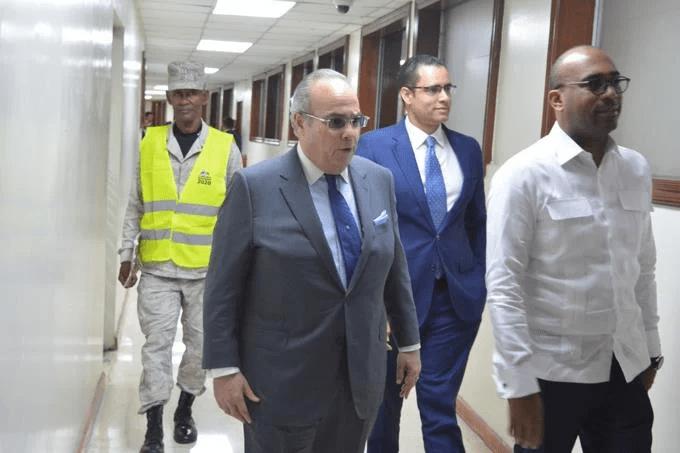 PLD y Fuerza del Pueblo acusan al PRM de comenzar campaña a destiempo por reelección de Abinader