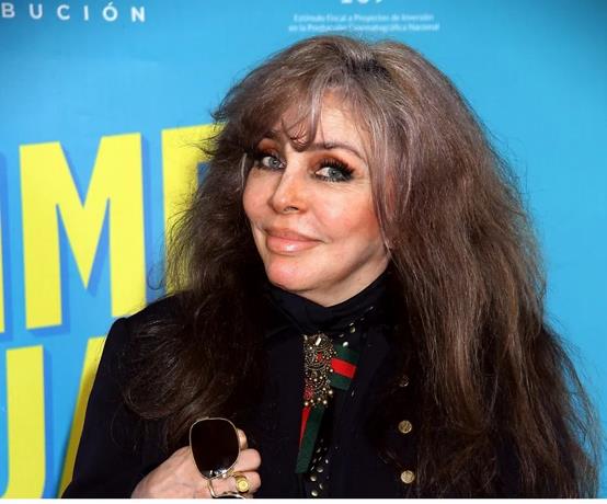 Verónica Castro a sus 70 años señalada de acoso sexual a menores, ella prepara demanda
