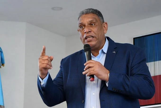 Chu Vásquez: “No se permitirá ruido a partir de las 10:00 de la noche en el DN”