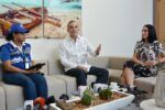 Abinader es el primero en ser censado y llama a colaborar con el proceso