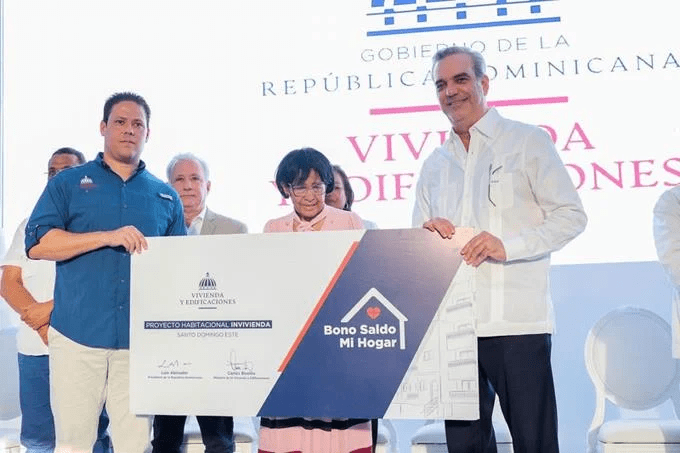 Gobierno otorgará bonos para saldar deudas del INVI