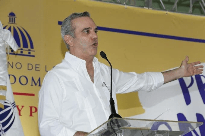 Abinader reúne al Consejo de Seguridad Nacional en el Palacio de la Policía