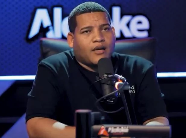 Mantequilla fue a la Policía para grabar vídeo negando que existiera acusación. Y salió apresado