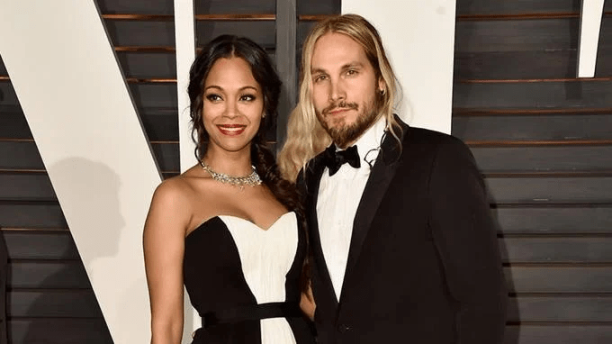 Zoe Saldaña revela por qué su esposo adoptó su apellido