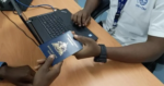 Continúa negocio de visas en Haití con oficinas cerradas