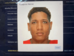 Policía mata a uno de tres hombres que intentaron penetrar en supermercado de Santiago