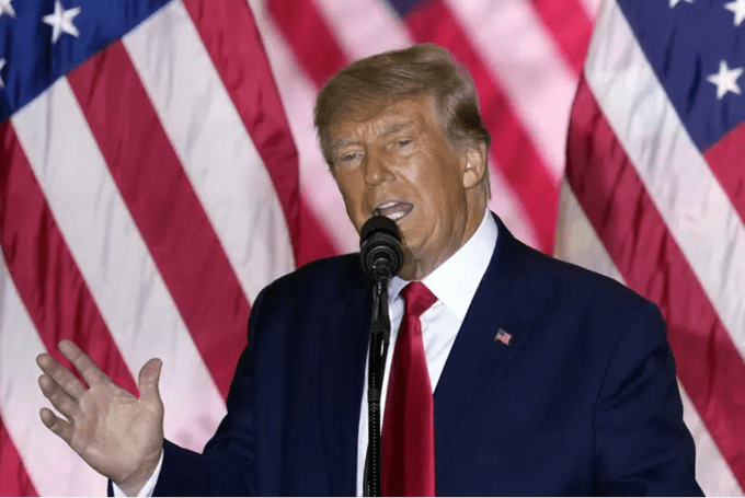 Critican a Trump por pedir la suspensión de la Constitución