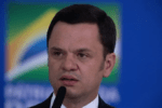 Exministro de Bolsonaro retornará a Brasil para entregarse a la Justicia