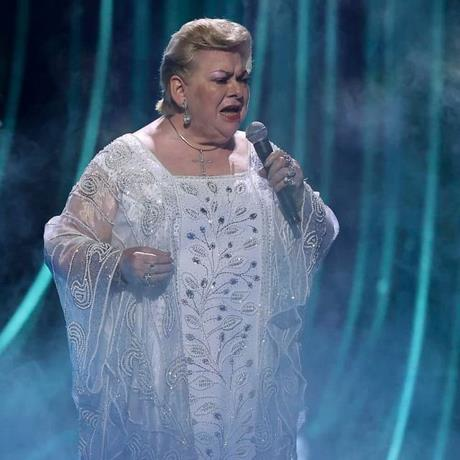 Paquita la del Barrio le envía mensaje de apoyo a Shakira