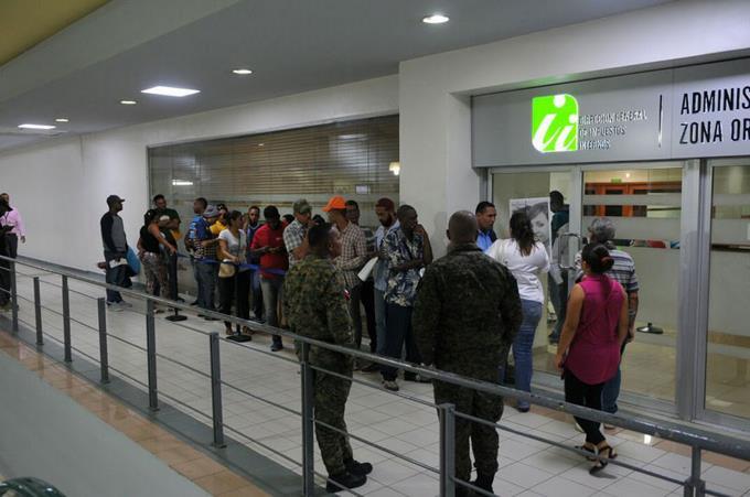 Recargo de RD$2,100 si no sacaron marbete