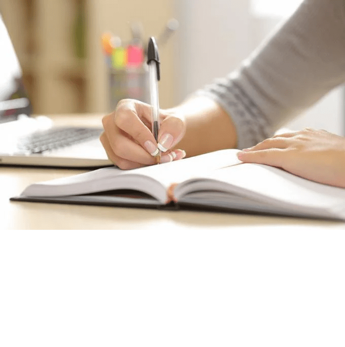 Atención estudiantes: Estas son las becas internacionales que ofrece el Mescyt este 2023