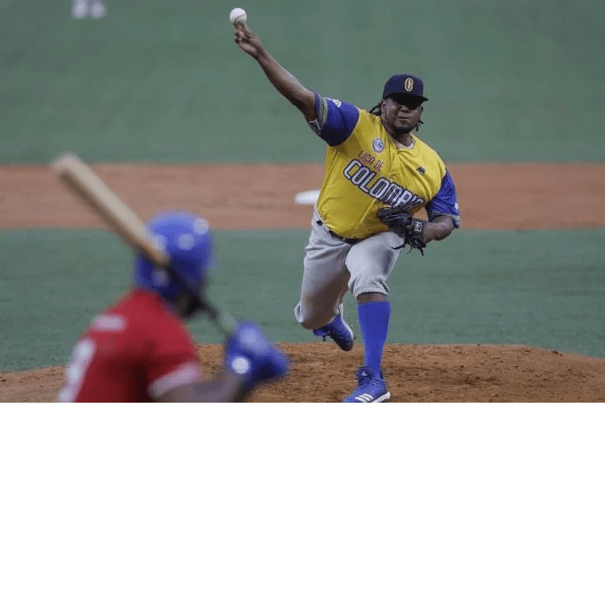 Dominicano López silencia al Licey, Colombia nos da una zurra