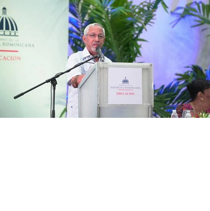 En gestión de Ángel Hernández han sido suspendidos cinco profesores por acoso sexual