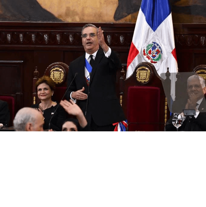 Economía es señalada como área de mayor logro del Gobierno