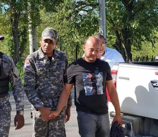 Se entrega hombre acusado de matar a hija de periodista en Gaspar Hernández