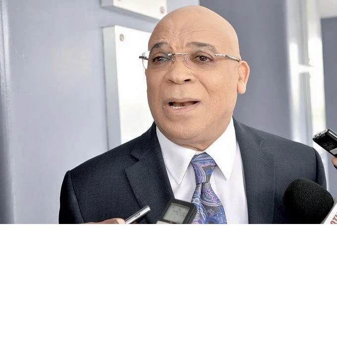 Marino Zapete: No pienso que mi esposa o vinculados a mí merezcan una pensión especial