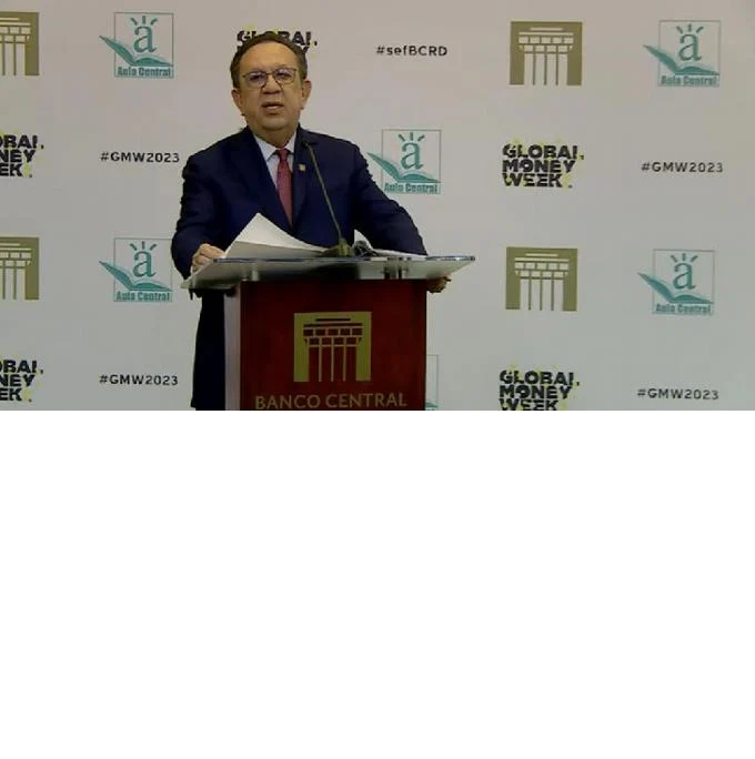 Valdez Albizu dijo hoy que el país está blindado, por el buen manejo de sus instituciones