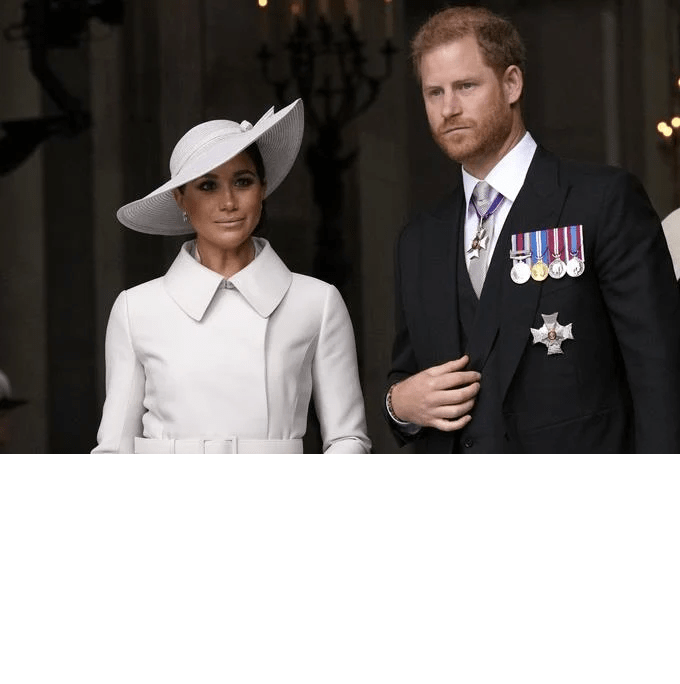 El príncipe Harry asistirá a la coronación de su padre, pero sin Meghan