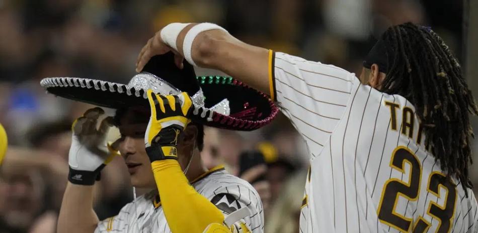 Tatis regresa con tres hits a Petco Park en triunfo de los Padres