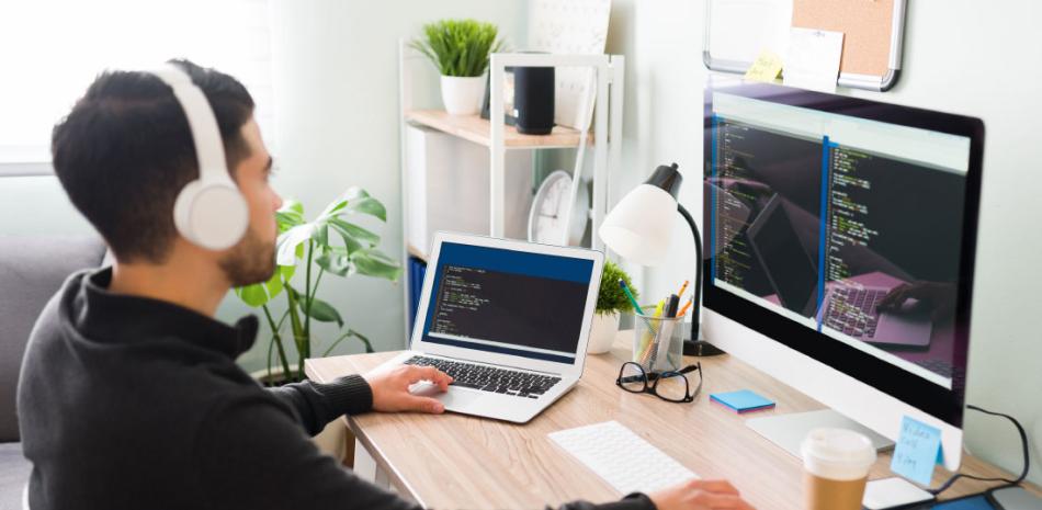 Muchos dominicanos ganan dólares en el trabajo remoto