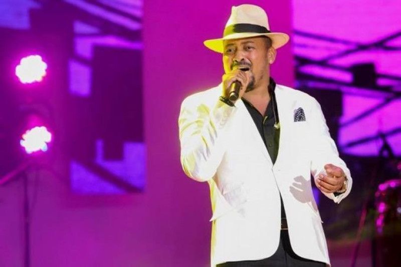 Dos mujeres protagonizaron pelea en concierto de Wason Brazobán