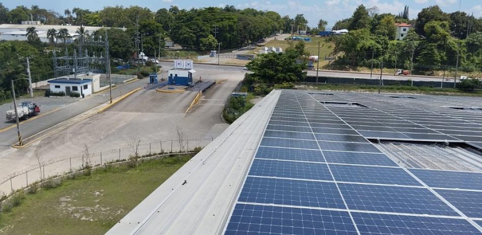 Más de 12,700 usuarios de las Edes usan paneles solares