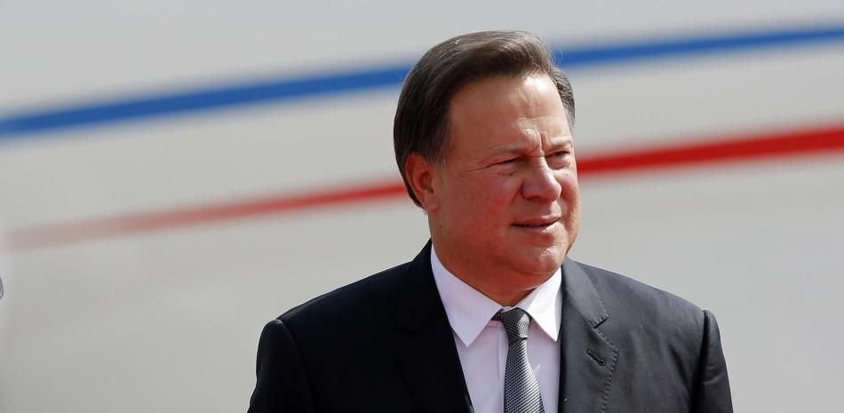 EEUU implica a expresidente panameño en corrupción y lo declara “inelegible” para entrar a ese país
