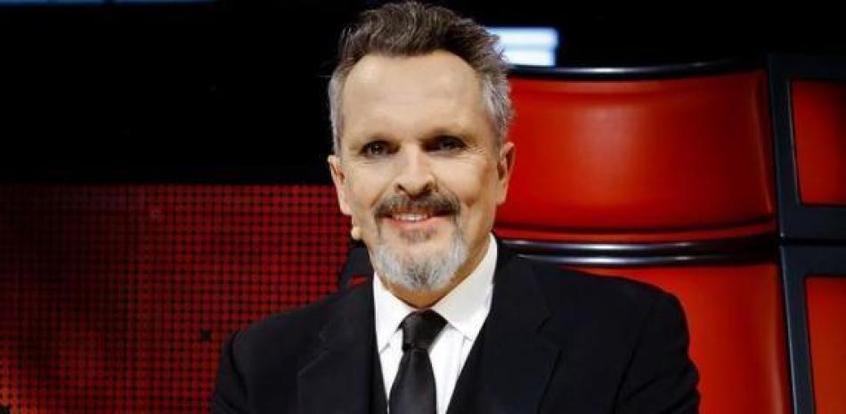 Atracan a Miguel Bosé en su casa, encapuchados armados entran y le llevan todo lo que pueden