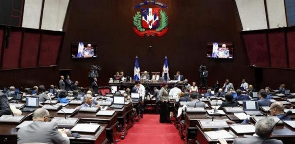 Gobierno contempla aumento de 2.8 % del PIB al gasto de capital para dinamizar la economía