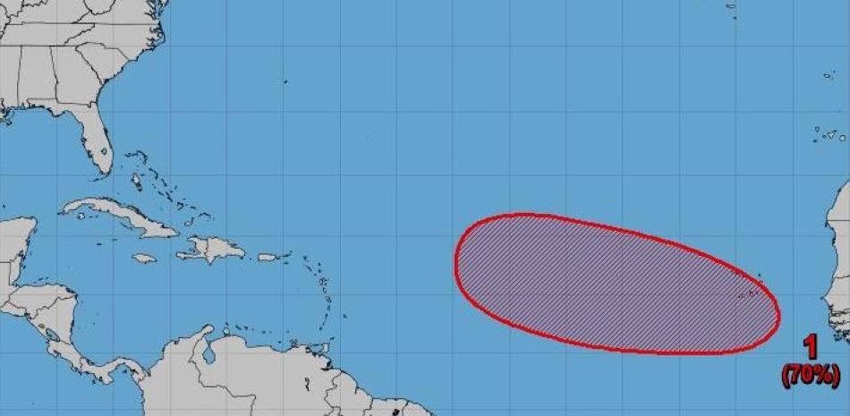 Pronostican que onda tropical se convierta en ciclón en una semana