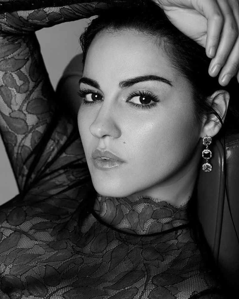 Maite Perroni: “Tengo muchos kilos de más y qué”