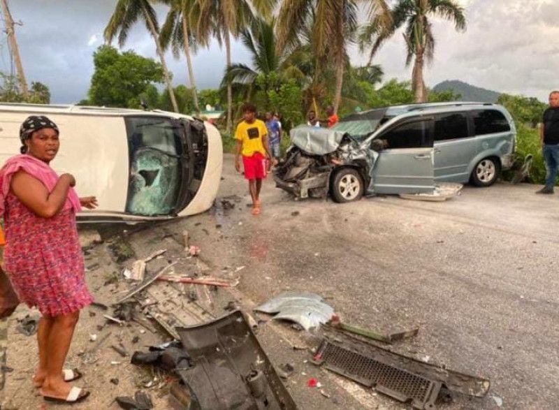 Varios heridos tras accidente ocurrido en carretera La Otra Banda