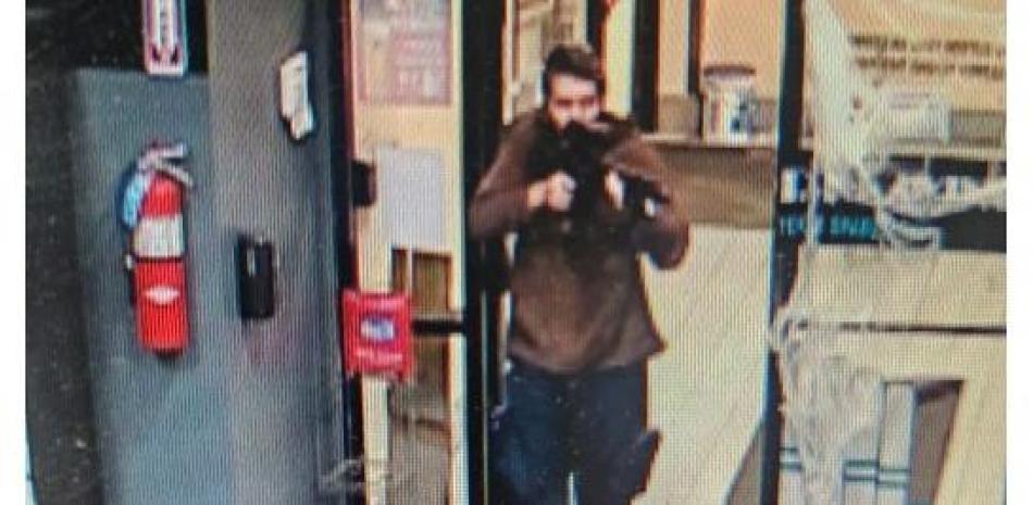 Al menos 22 muertos y 50 heridos en dos tiroteos en Maine perpetrados por un mismo tirador