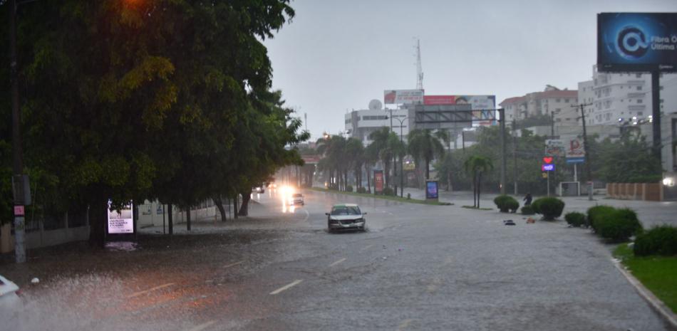 Los aguaceros se intensificarán en la tarde; gran parte del país en alerta