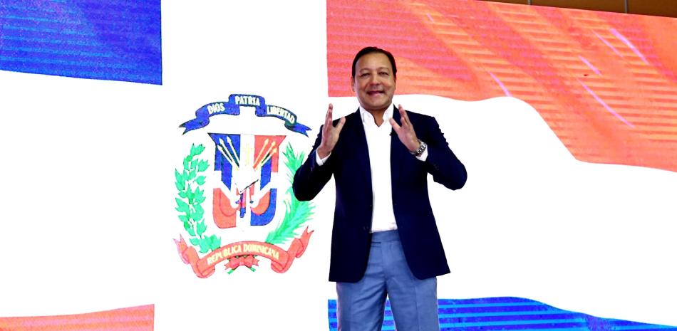 Abel Martínez presenta plan para “transformar la seguridad”