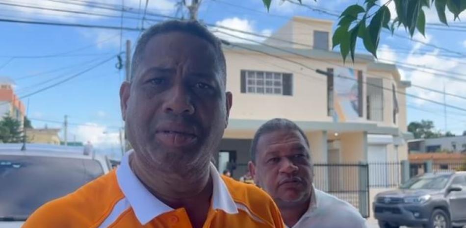 Allanan oficinas de Fundación Dominicana Debate Global en Barahona, a cargo de Trajano Santana