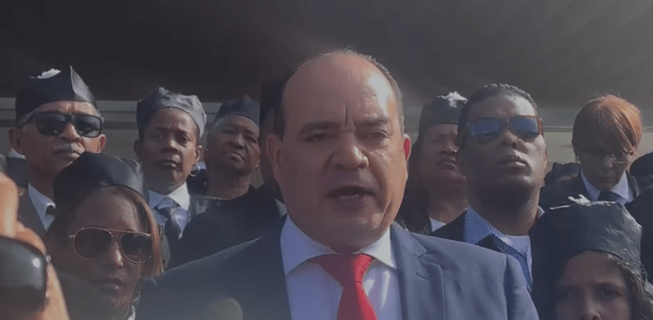 Colegio de Abogados anuncia sometimiento del director de la PN por “secuestro del local del gremio”