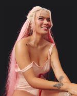 ¿Por qué Karol G y Bad Bunny no son superestrellas en Brasil?