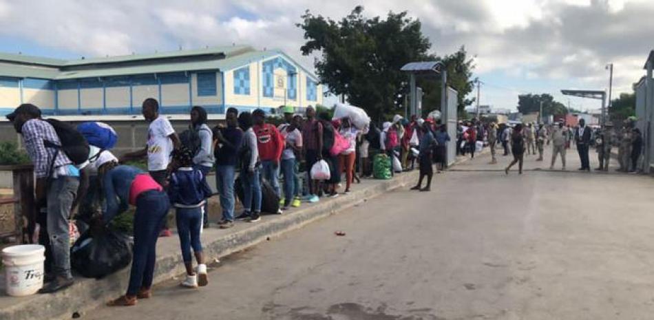 Naciones Unidas pide al país parar las repatriaciones de haitianos
